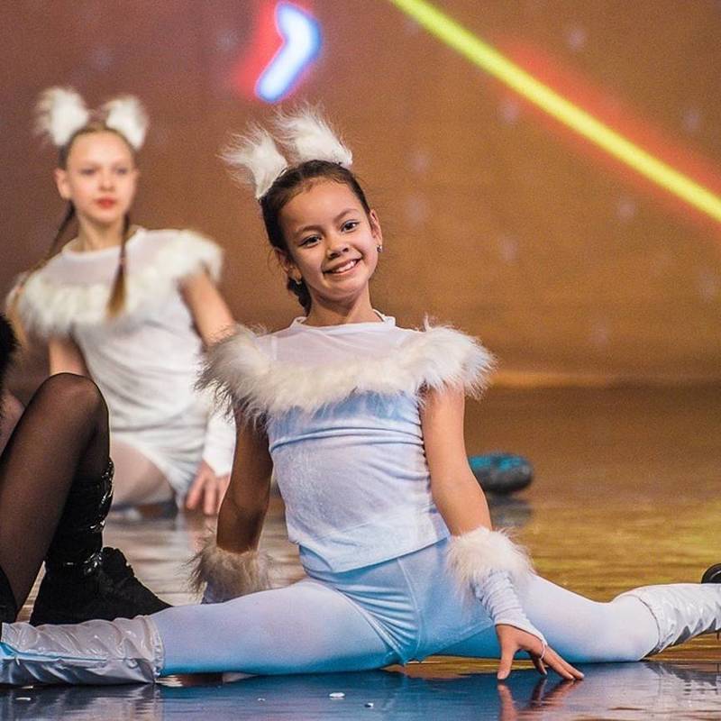 Образцовый самодеятельный коллектив шоу-балет «Александрия»